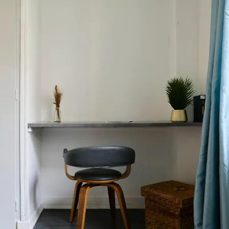 Elegance Au Pied De La Mairie アパート